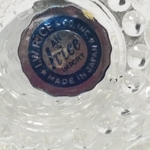 Mid-Century Mini Hobnail Salt and Pepper Shakers by Irving W. Rice - Picture 5 of 5